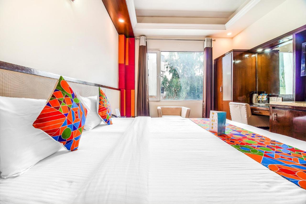 Fabhotel Marble Arch - Nr Karol Bagh Market 델리 외부 사진