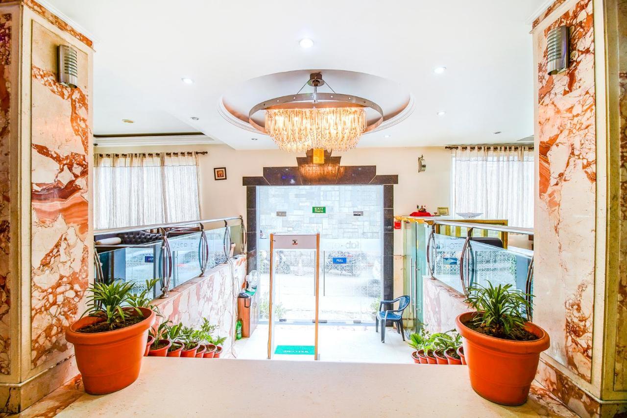 Fabhotel Marble Arch - Nr Karol Bagh Market 델리 외부 사진
