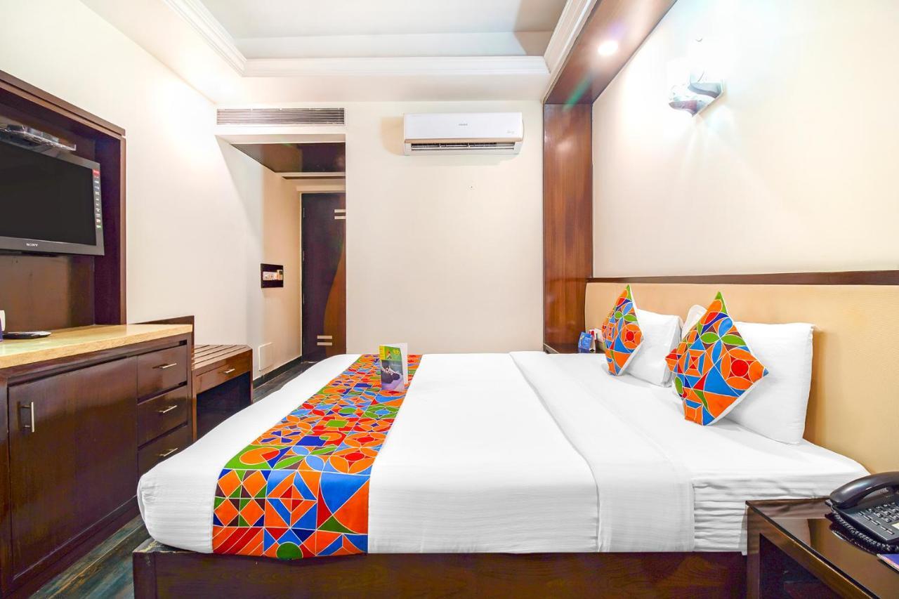 Fabhotel Marble Arch - Nr Karol Bagh Market 델리 외부 사진