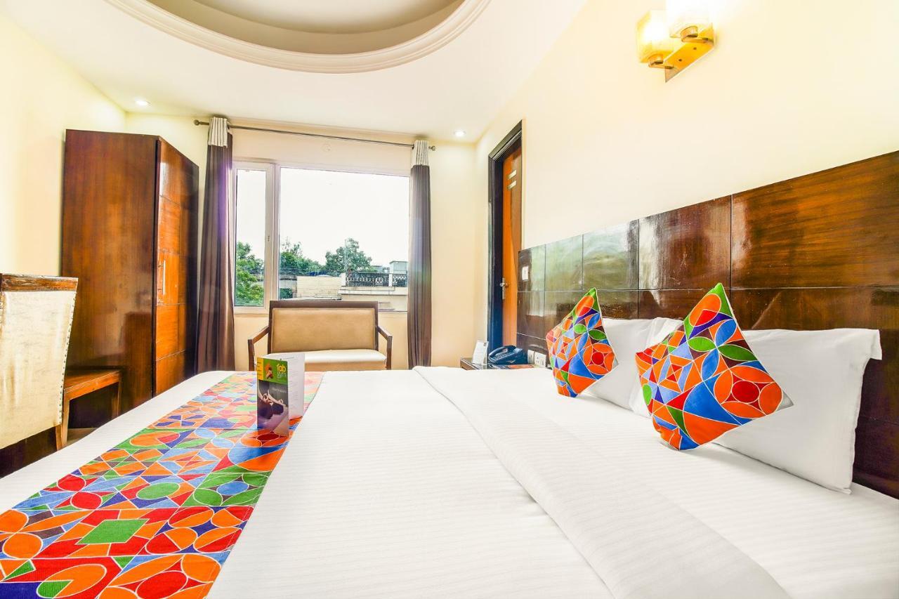 Fabhotel Marble Arch - Nr Karol Bagh Market 델리 외부 사진