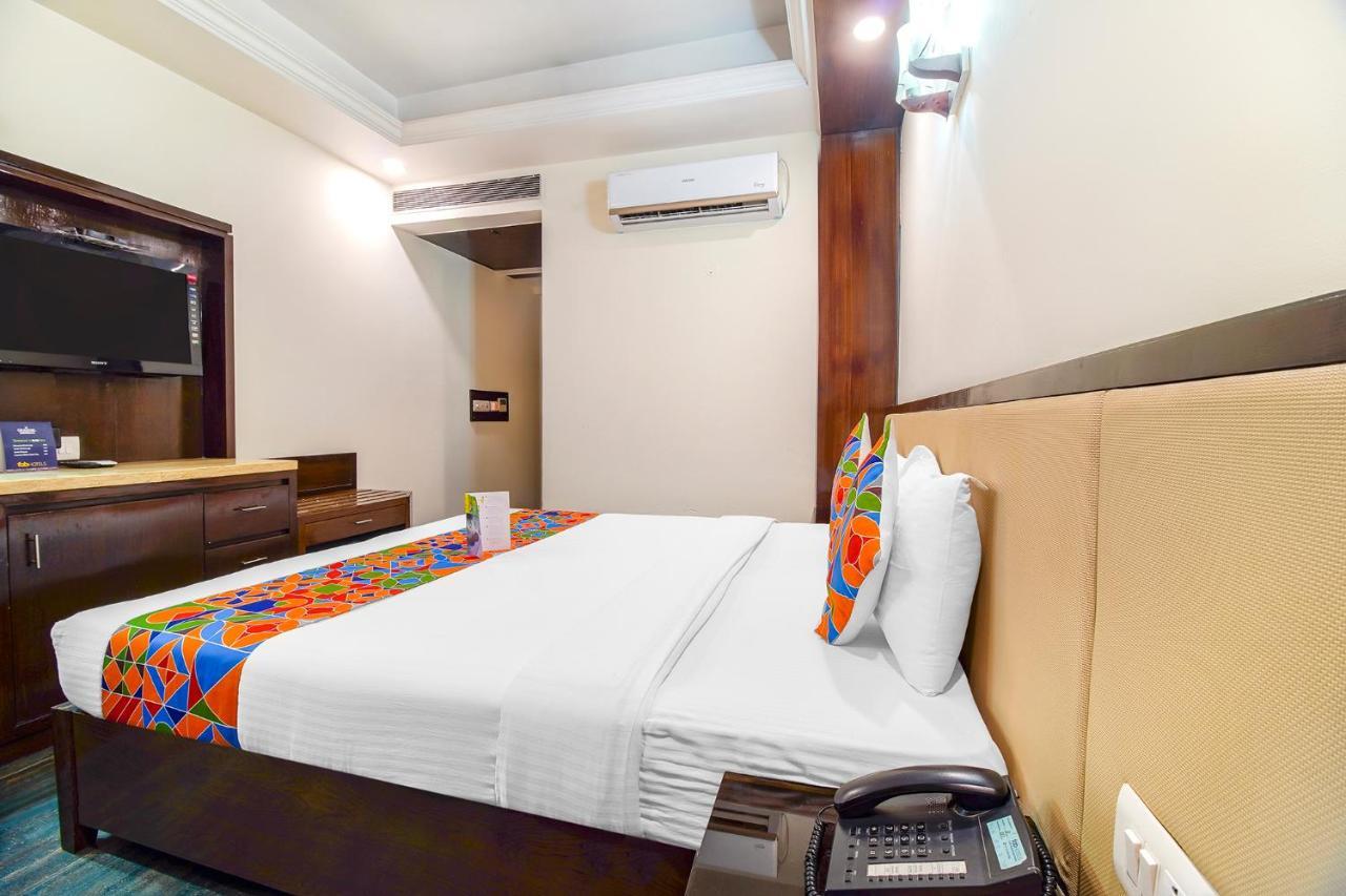 Fabhotel Marble Arch - Nr Karol Bagh Market 델리 외부 사진