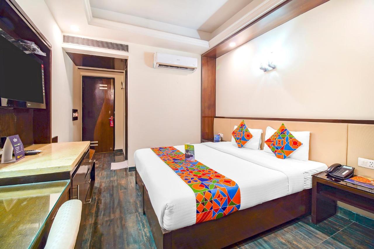 Fabhotel Marble Arch - Nr Karol Bagh Market 델리 외부 사진